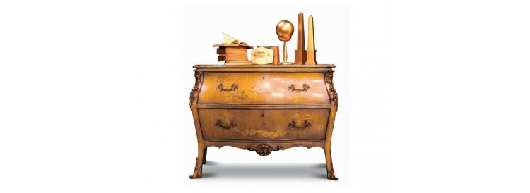 Chest of drawers